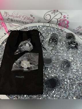 Philips set trimmer pieces Black Pouch with Gray Trimmer Guards Accessory NEW